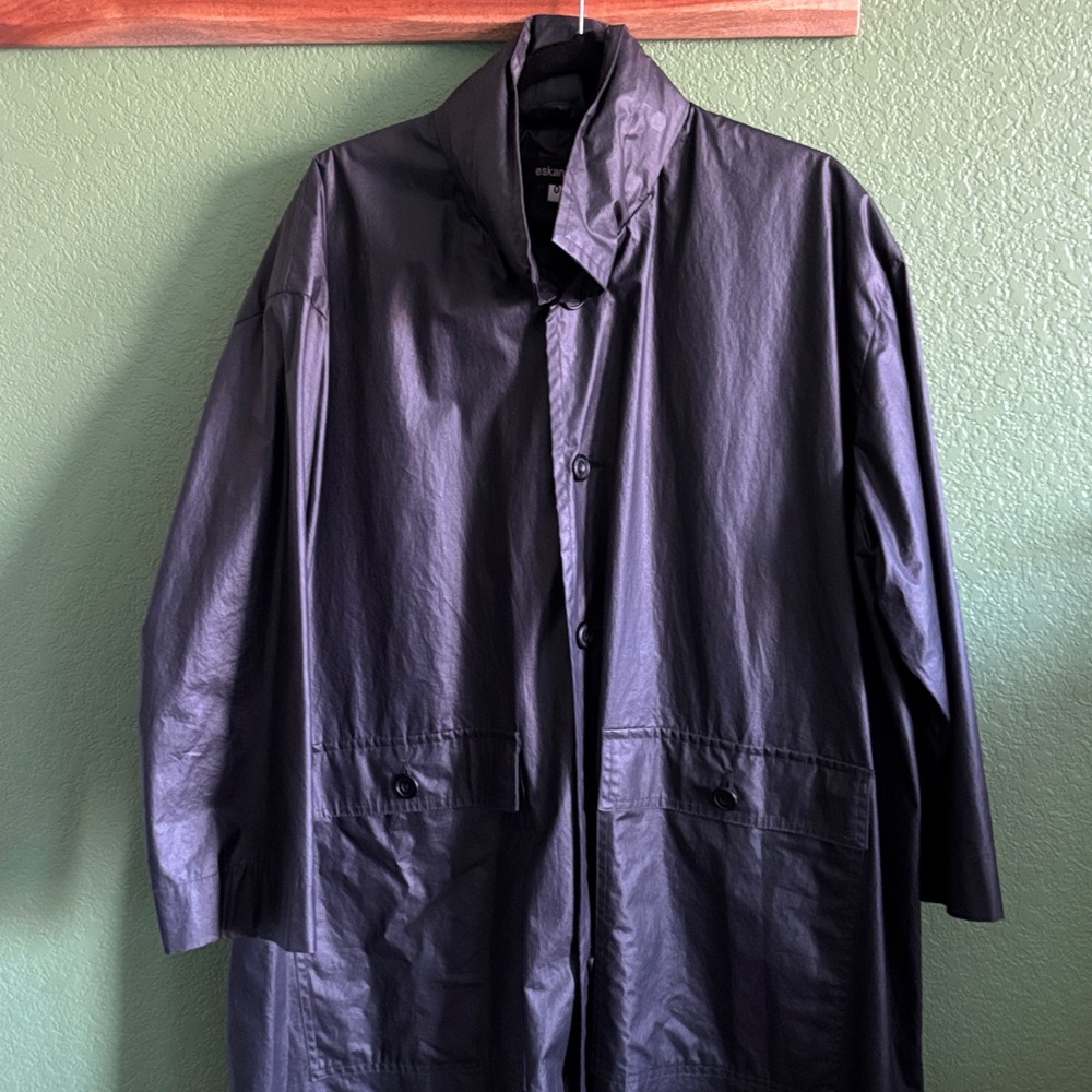 Eskandar Black Trench with hood in collar
